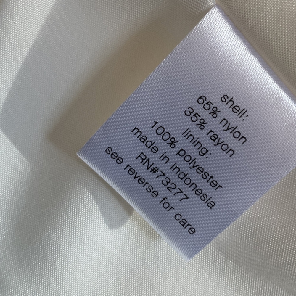Elizebeth and James white dress, Small - Picture 6 of 6